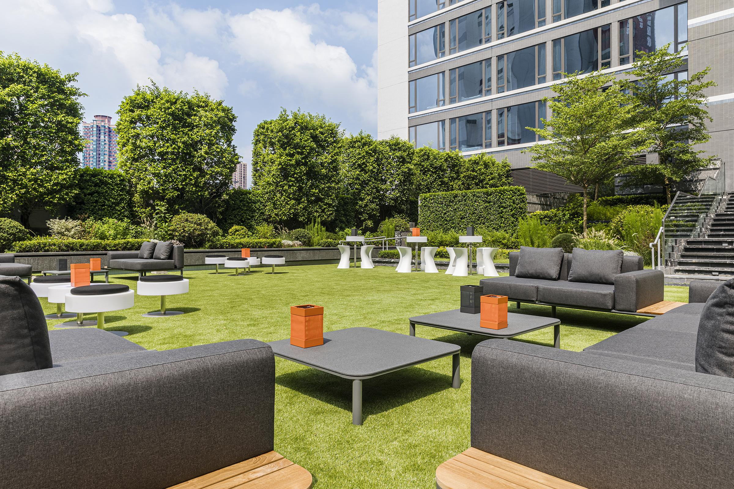 Alva Hotel By Royal Hongkong Exteriér fotografie The rooftop garden